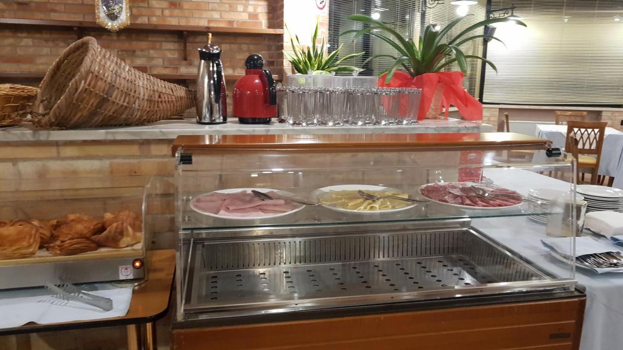 Hotel Holiday Foggia